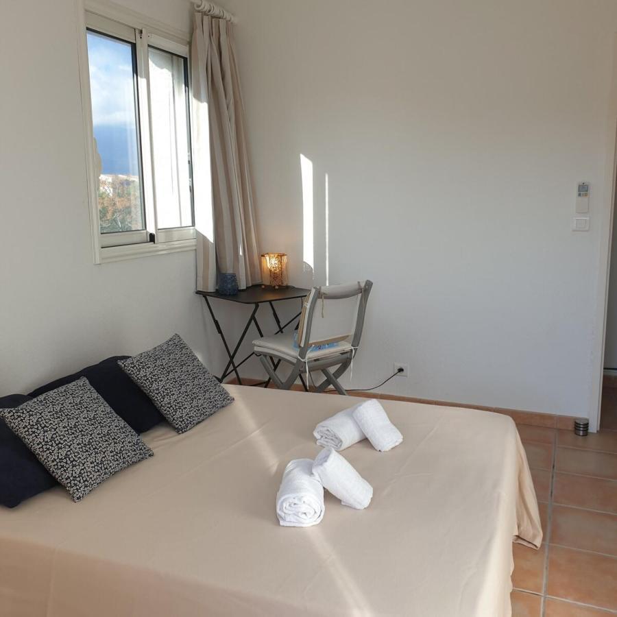 Holiday home Mini Messicana 5 Pers Piscine 500 M *